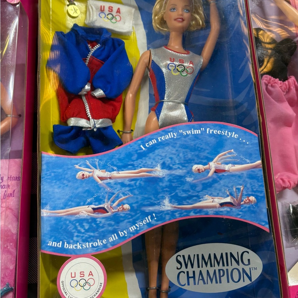 Barbie Swimming  Champion Doll with Red and Blue Outfit